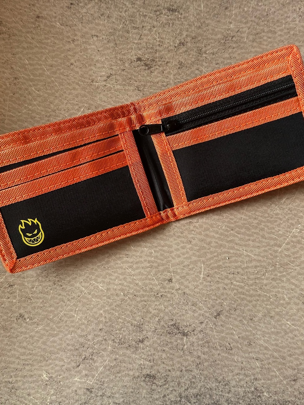 Spitfire Hellfire Bi-Fold Wallet - Picture 4 of 6